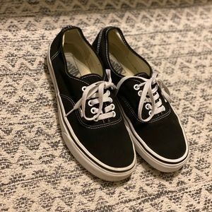 Vans Authentic Black & White